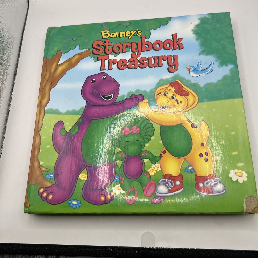Barney's Storybook Treasury - Large Hardcover Alvord, Robert